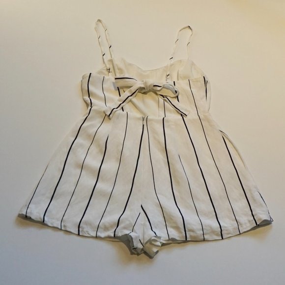 💚 LUSH White Striped Tie Back Tank Jumpsuit Romper (S) - Picture 8 of 15